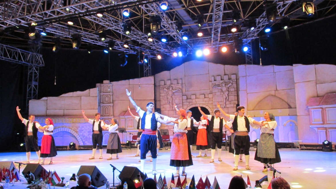 Večeras: koncert, koncert pa na put!